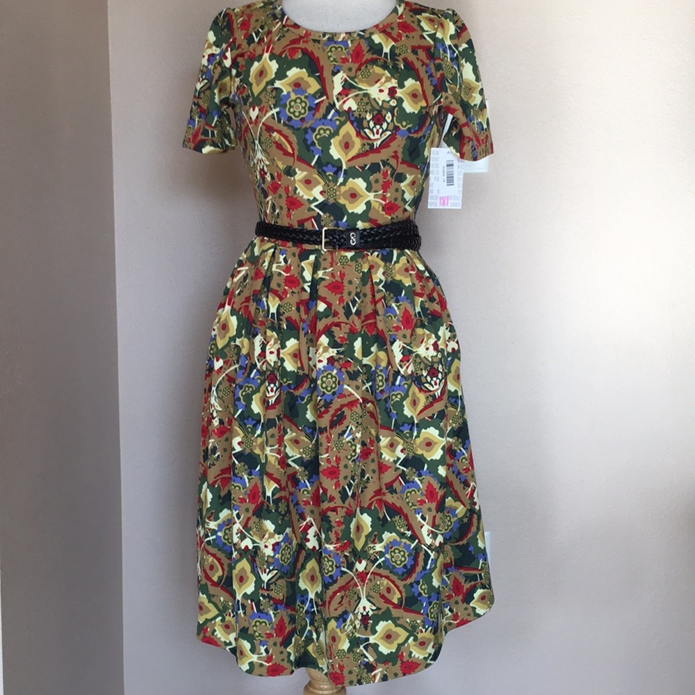 NWT LuLaRoe Amelia Dress